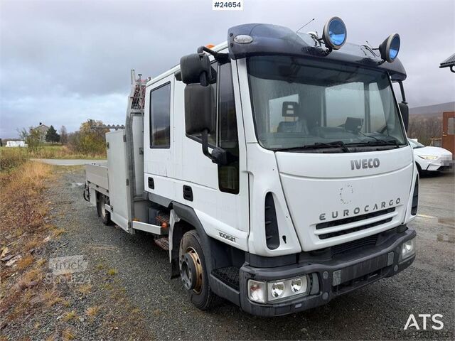 Ремарке на платформата Iveco eurocargo 100E21