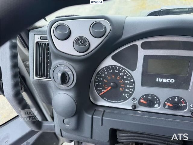 Ремарке на платформата Iveco eurocargo 100E21