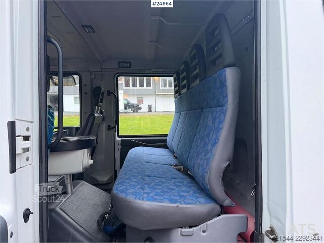 Ремарке на платформата Iveco eurocargo 100E21