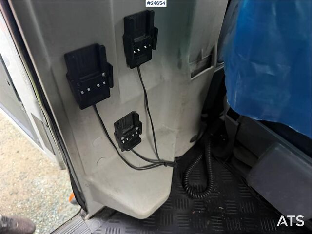 Ремарке на платформата Iveco eurocargo 100E21