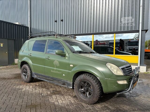 Panelinis furgonas Ssangyong REXTON RX290 HR + 4X4