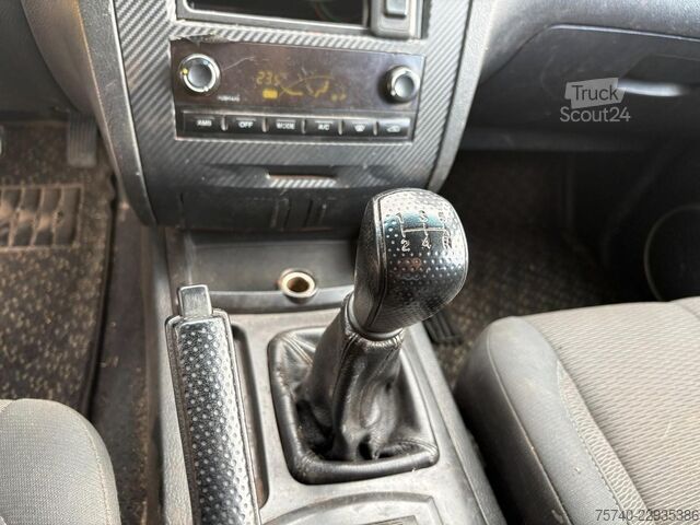 Panelinis furgonas Ssangyong REXTON RX290 HR + 4X4