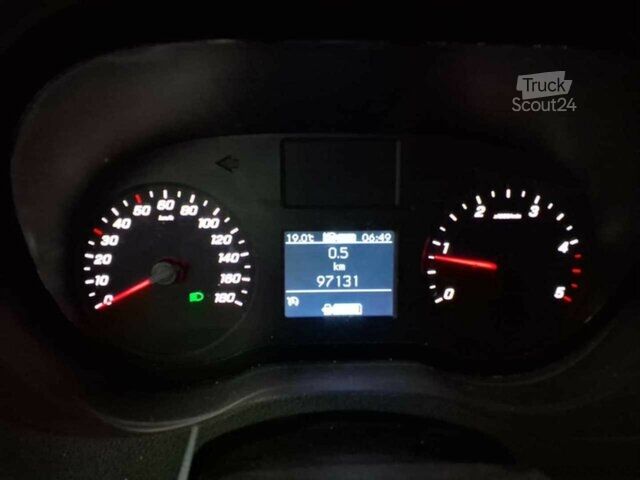 Vans ar augstu jumtu Mercedes-Benz Sprinter 317 CDI Kasten,L2H2,MBUX,Kamera