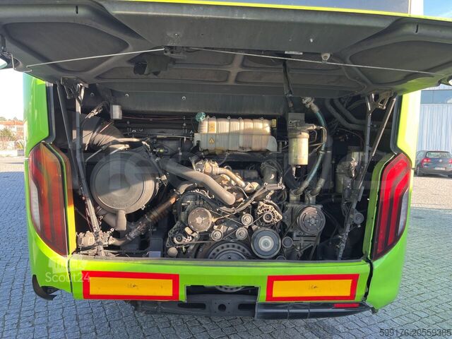 Carro de turismo MAN 