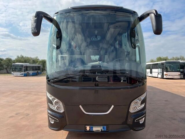 Туристический автомобиль VDL Futura