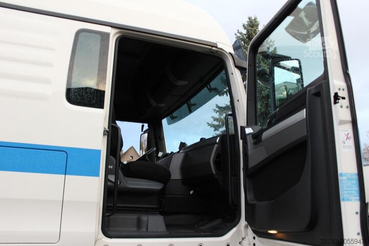 Standard dragbil MAN TGX 18.480 E6  Retarder Kompressor Alufelgen Kühl