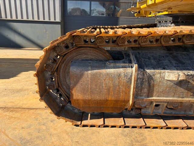 Pelle sur chenilles Caterpillar 340 07B