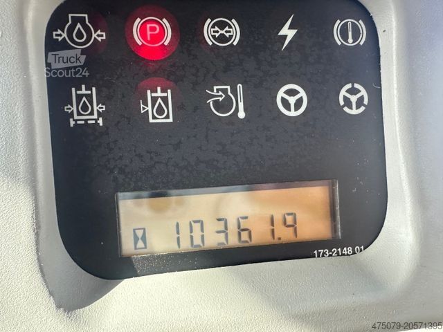 Kolesni nakladalnik CATERPILLAR 962 H