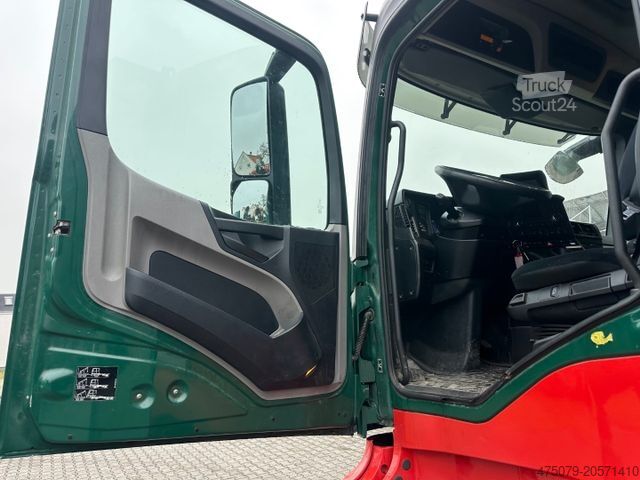 Camion à ordures MERCEDES-BENZ Antos 3240 / 8x2x6 / Zöller XXL