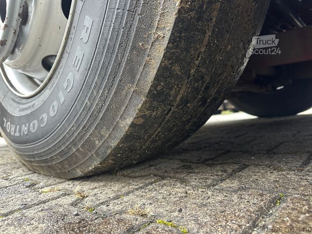 Camion à ordures MERCEDES-BENZ Antos 3240 / 8x2x6 / Zöller XXL