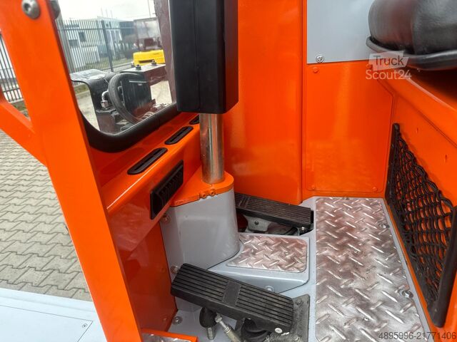 Fyrvägstruck Hubtex DQ45/Only 3310 h/Telescopic forks