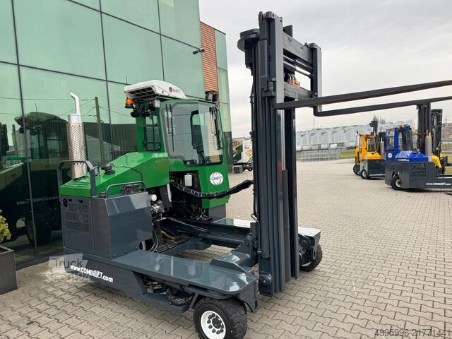 Stivuitor cu patru direcții Combilift C4500 /Triplex 6000 mm/Air condition