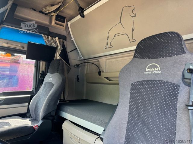 Standard nyergesvontató MAN TGX 18.510 XXL/Vollspoiler