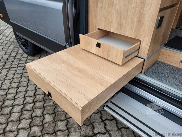 Kastenwagen Wohnmobil / Campervan LA STRADA Avanti EBF *Mj25*Lithium*Dieselheizung*Solar*18"
