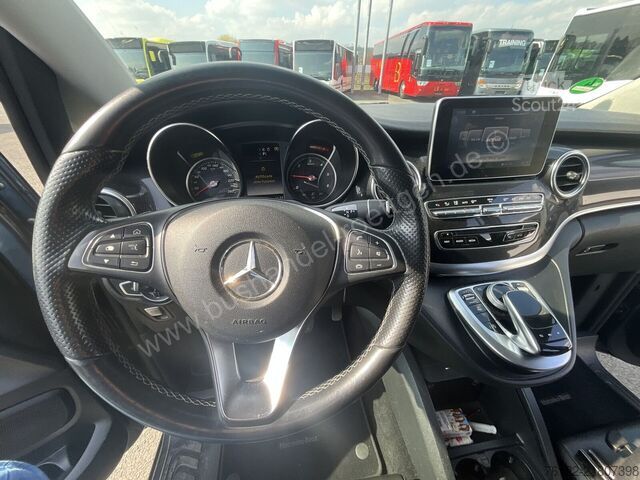 Potniški promet Mercedes-Benz V 220