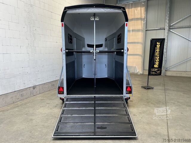 Paardentransportaanhanger Böckmann Portax E Plus 3,0 t. Sonderhöh Pferdeanhänger