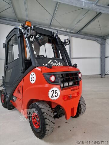 Predný vysokozdvižný vozík Linde H25T-02