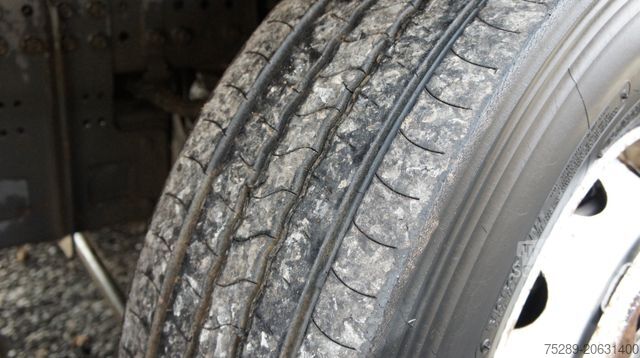 Sklápěcí nákladní automobil MERCEDES-BENZ Antos 2740 2540 Absetzkipper Lift- und Lenkachse