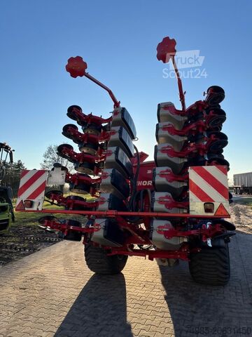 Semoir Horsch Maestro 12.45 CC