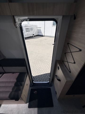 Halvintegrert bobil CHAUSSON 640 Ultimate Line ~ 4.4t - AHK - 180PS ~ `26
