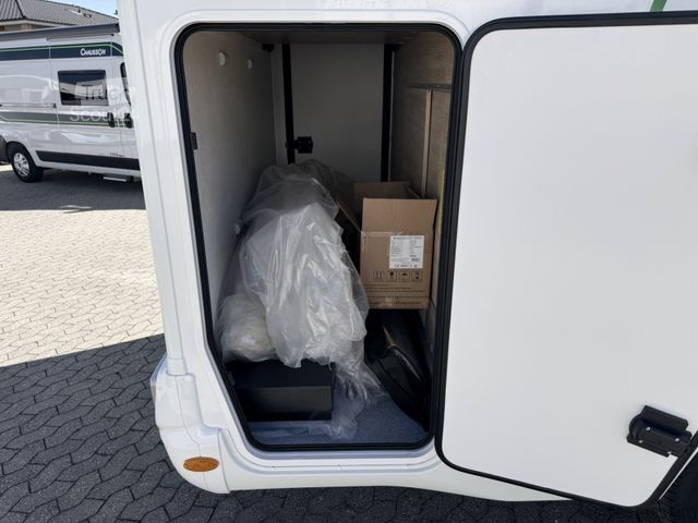 Halvintegrert bobil CHAUSSON 640 Ultimate Line ~ 4.4t - AHK - 180PS ~ `26