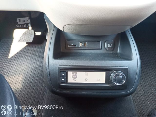 Autorulotă MERCEDES-BENZ Marco PoloV250 ,Vermietung , Bordküche , Unfall