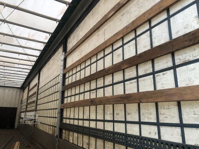 Nyitott ponyvás félpótkocsi KRONE SD 2014 Mega,gute,Reifen