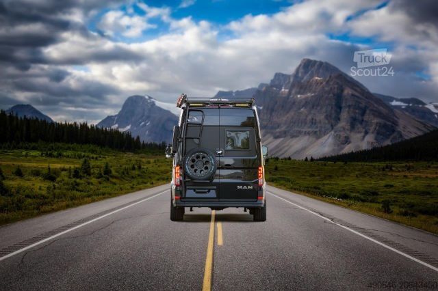 Autorulotă MEGAMOBIL Mega Lounge oder Classic 600 MAN 4x4 mit Hubbett