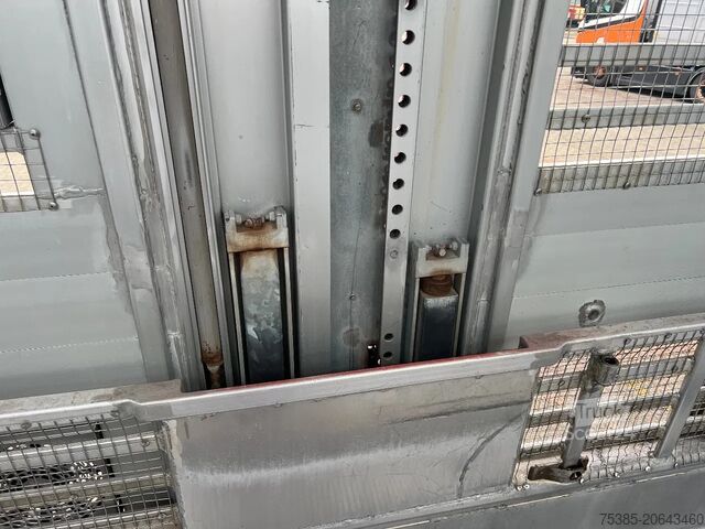 Перевозка крупного рогатого скота Pezzaioli Livestock 1/2/3 stock Type2 independent levels!