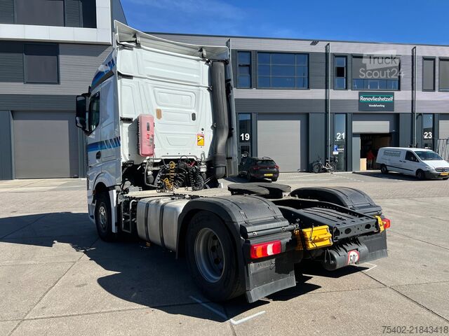 Standard-SZM Mercedes-Benz Actros 1945 / Retarder / 2x Tank / Stand Airco