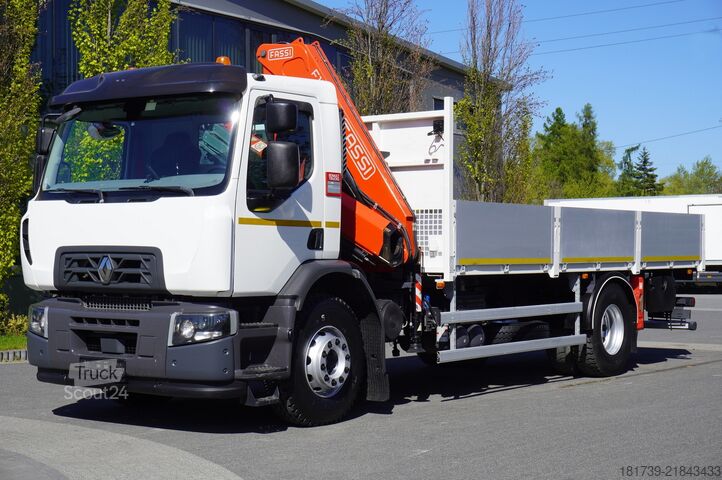 Платформа с кран Renault C280 DTI 8/ FASSI crane F135a.22 /15EPAL