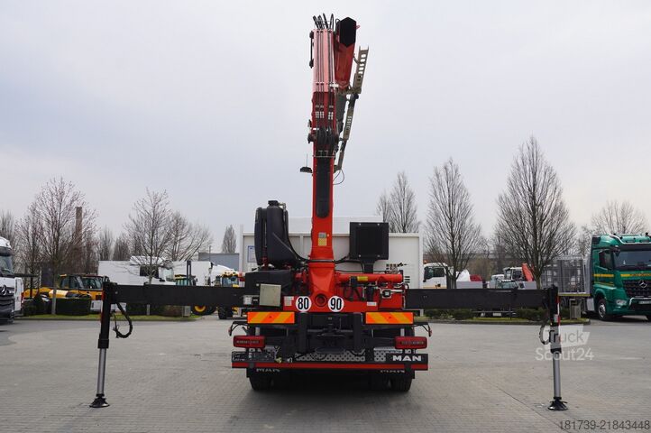 Nosturilla varustettu lava MAN TGS 26.420 6x4 / Fassi F215A.2.24