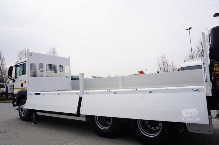 Nosturilla varustettu lava MAN TGS 26.420 6x4 / Fassi F215A.2.24