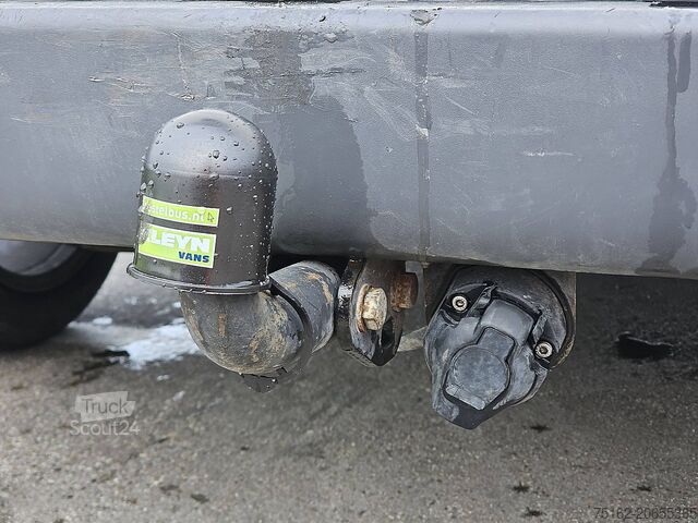 Stasjonsvogn med høyt tak MERCEDES-BENZ VITO