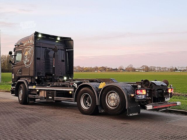 Containertransport (haakarmsysteem) SCANIA R520 6x2*4