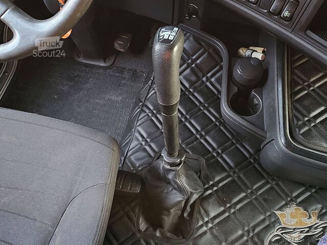 Hexel GmbH - Caravan, Camping & Co. Hexel GmbH - Caravan, Camping & Co. Hexel GmbH - Caravan, Camping & Co.