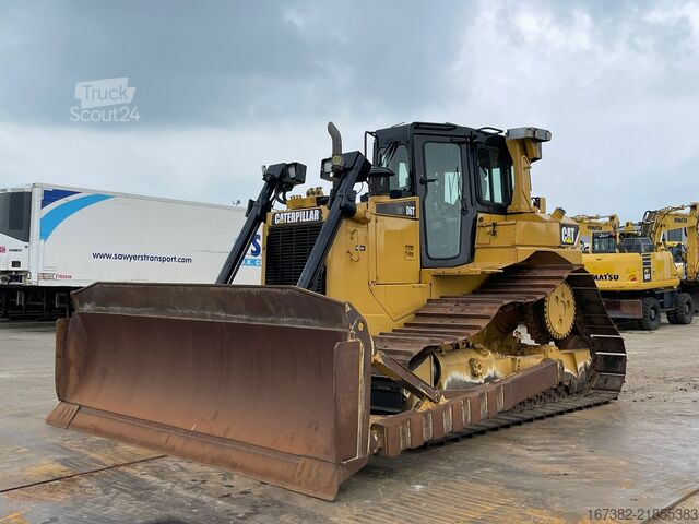 Macchina di livellamento Caterpillar D6T LGP