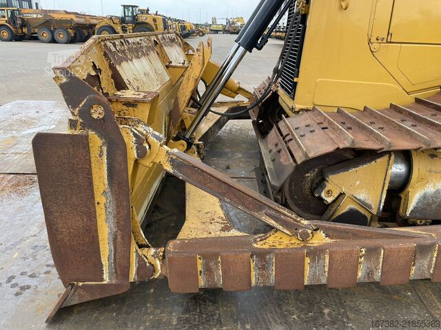 Macchina di livellamento Caterpillar D6T LGP