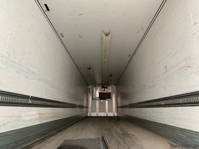 Transport réfrigéré/congélé Schmitz Cargobull SCB*S3B Frigo / Thermo King SLXi 300 / Side Damage
