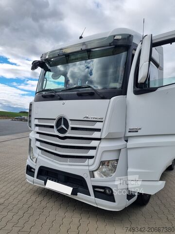 Standart çekici Mercedes-Benz Actros 1842