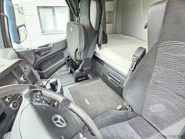 Trattore stradale standard Mercedes-Benz Arocs 1853 LS HAD 4x4