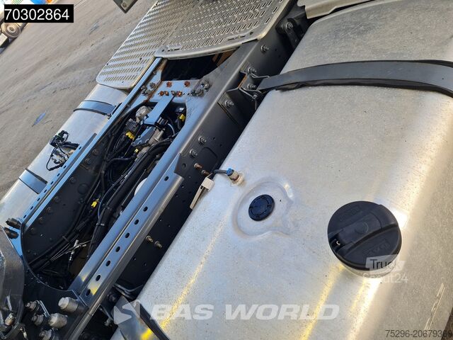 Standard tractor DAF XF 480 4X2 SSC 2xTanks