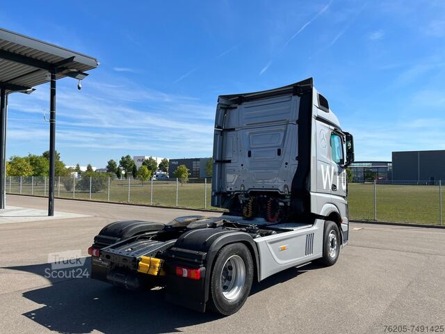 Standart çekici ünitesi Mercedes-Benz Actros 1848 LS KlimaA STH Luft AUT AHK SpurH
