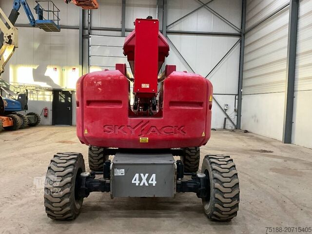 Ledad teleskopisk arbetsplattform SkyJack SJ 63 AJ