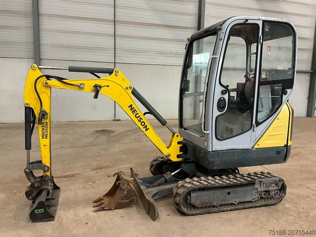 Mini excavator Neuson 1404