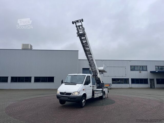 Hefplatform Mercedes-Benz Sprinter KLAAS 26m Verhuislift Möbelaufzug, Gru...