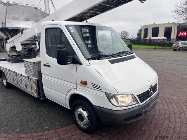 Hefplatform Mercedes-Benz Sprinter KLAAS 26m Verhuislift Möbelaufzug, Gru...