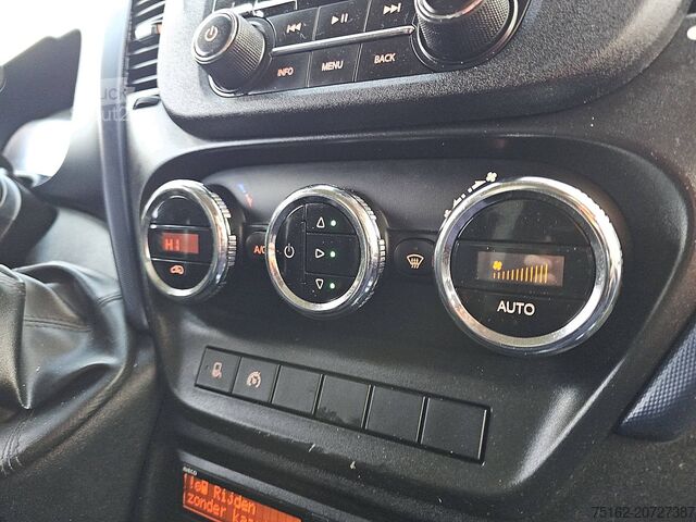 Комби с висок покрив IVECO DAILY 35 S 18 3.0 AUT. L2H2