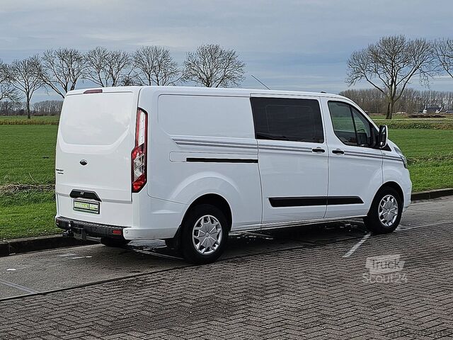 Bestelauto FORD TRANSIT CUSTOM 2.0 L2H1 Dub.- Cab. Navi