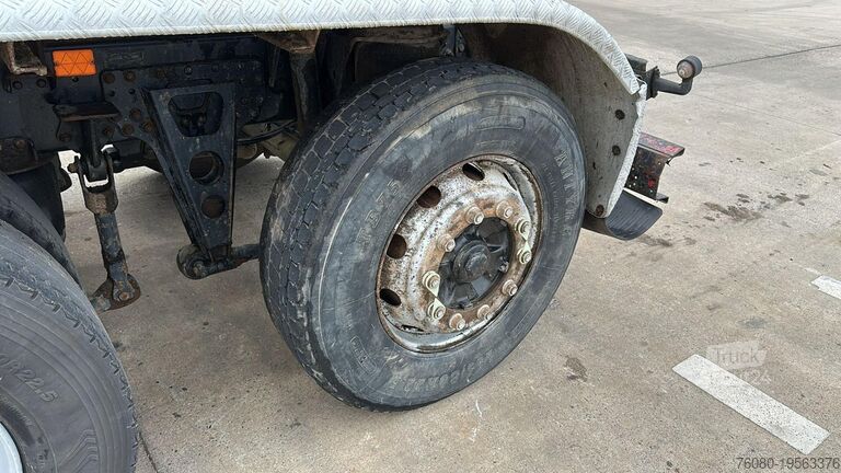 Système de bras à crochet MAN 26.312 (6 CYLINDER / 6X2 / BELGIAN TRUCK IN GOO...